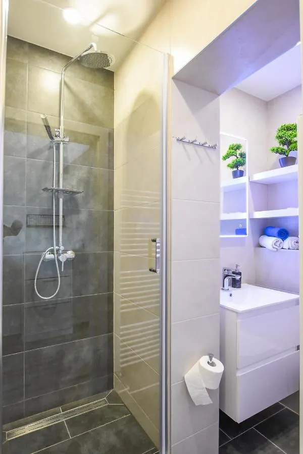 公寓 Apartmani Plazibat 曼德雷